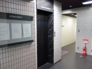 平野町ＫＩビルエレベーター