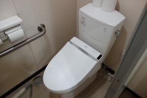 ダイアパレス本町ビル温水洗浄暖房便座
