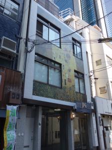 くみやビル外観