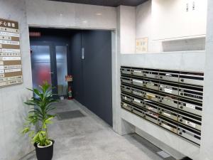 グランビルド心斎橋ビル郵便ポスト