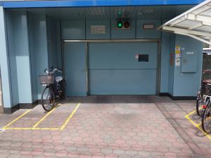 五葉江坂ビル立体駐車場