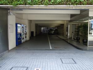 淀屋橋近藤ビル駐車場