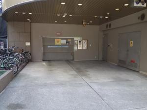 高麗橋山本ビル立体駐車場