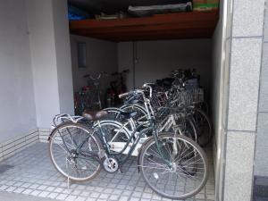 真鍋ビル駐輪スペース