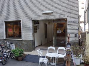 鈴木ビルエントランス
