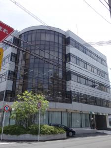 寺岡精工関西ビル外観