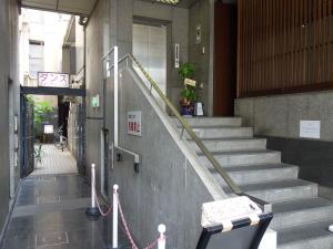 アルシュ１１ビルエントランス