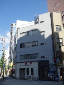 寿屋ビル外観