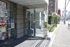 茨木第二ビルエントランス