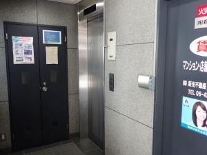 新光ビルエレベーター