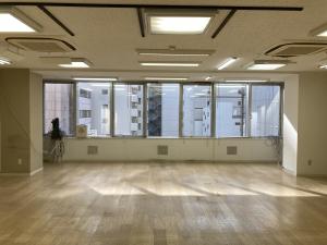 四ツ橋川崎ビル　5階西側