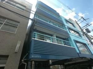 小島ビル外観