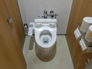 御堂筋グランドビル温水洗浄便座
