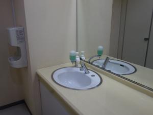 東天満ビル洗面台