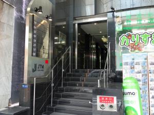 ＪＴＭビルエントランス