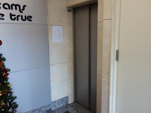コアステーションビルエレベーター
