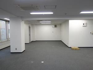 アストルビル室内