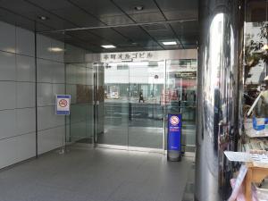 本町オルゴビルエントランス