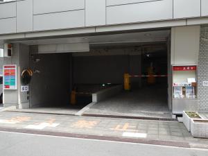 大阪豊田ビル駐車場