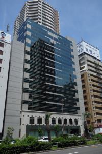 中央日土地谷町ビル外観