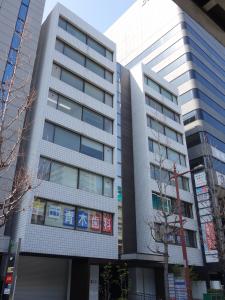 エクラート江坂ビル外観