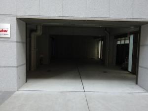 坪井ビル駐車場
