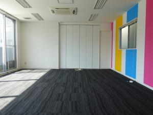 ＤＡＺＺ　ＣＯＭＰＵＬＥＸ（ダズ　コンプレックス）室内