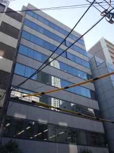 シークスビル外観