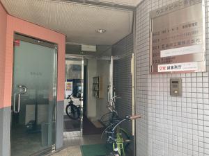 上田ビル　ビル入口