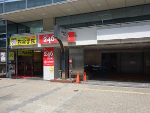 南海難波御堂筋ウエストビル１階店舗