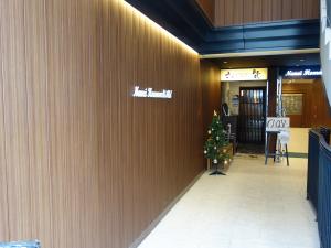 ＮＡＮＥＩ本町ビルエントランス