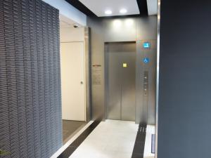 南船場秋山ビルエレベーター