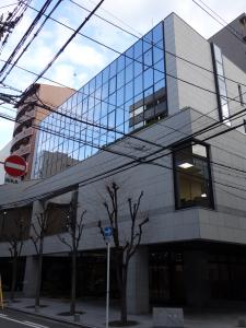 公冠ビル外観