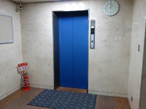 クレディ長堀橋ビルエレベーター