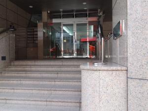 インテリンクス西本町ビルエントランス