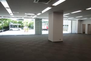 東洋紡ビル１階室内