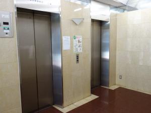 サンク西天満ビルエレベーター