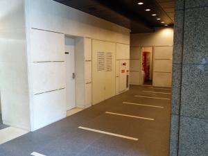 ライオンズビル大手前共用部