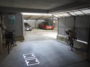Ｔ’ｚビル駐車場