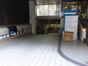 第一住建御堂筋本町ビル駐車場