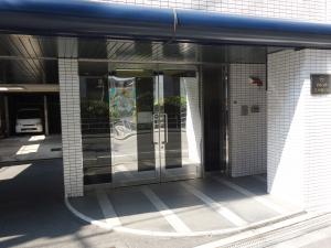 マルイト江戸堀ビルエントランス