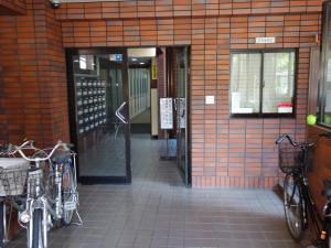 内本町中央ビルエントランス