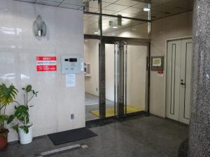 シャンクレール南久宝寺ビルエントランス
