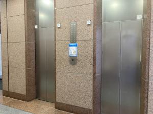 ウメトク淀屋橋ビル　１階ELVホール