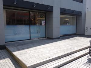 ２１センチュリービル１階店舗