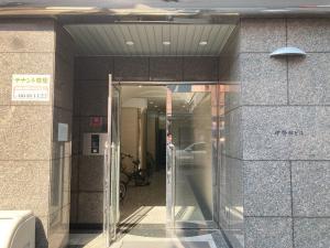伊勢田ビル　ビル入口