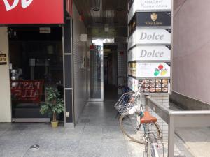 西心斎橋ポポロビルエントランス