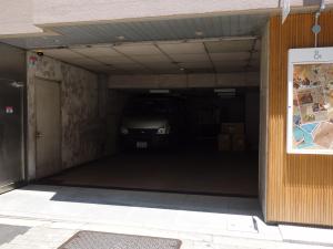 日本文化会館ビル駐車場