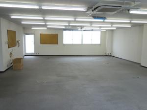 タカヤ大阪ビル室内