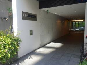 ＫＤＸレジデンス本町橋ビルエントランス